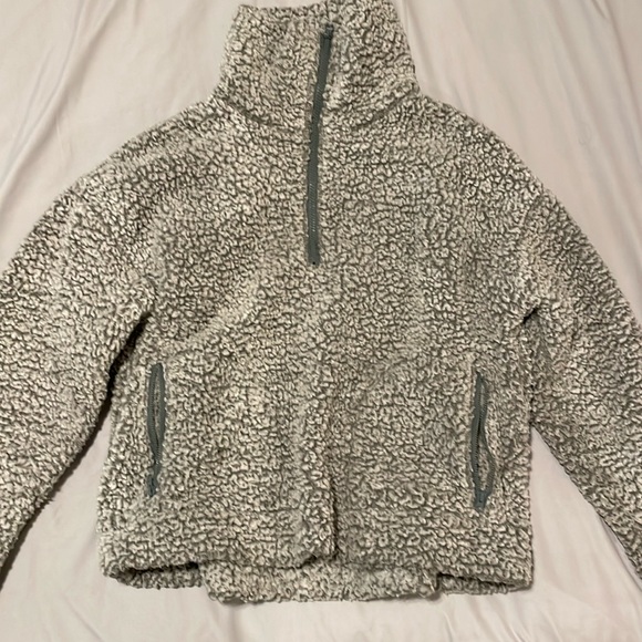 Thread & Supply pullover - Picture 1 of 1